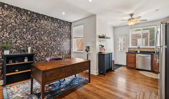4009 LAURISTON St, Philadelphia, PA 19128