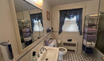 37 Pine Island Ave, Berlin, NH 03570