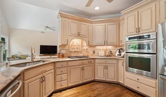 12510 Preserve Ln, Alpharetta, GA 30005