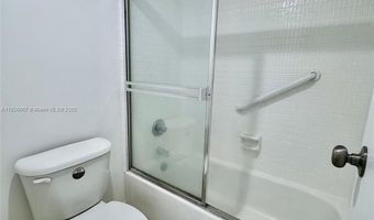 3675 N Country Club Dr 1906, Aventura, FL 33180