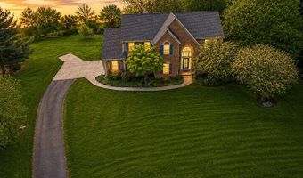 7494 Bridle Path Ct SE, Ada, MI 49301