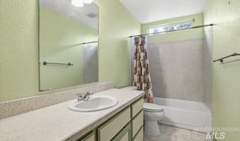 2488 E E Tiger Lily Dr, Boise, ID 83716