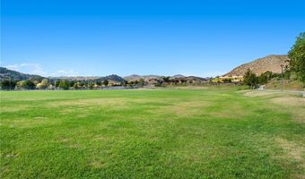 205 Spotted Saddle Way, Fallbrook, CA 92028