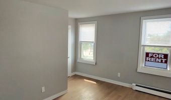 982 Pembroke St 2L, Bridgeport, CT 06608
