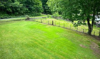 326 Park Ave, Appalachia, VA 24216