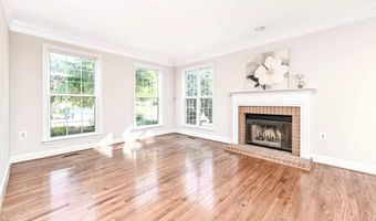 20924 FOWLERS MILL Cir, Ashburn, VA 20147