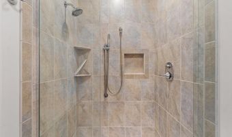 107 Gardeners Grove Rd, Belmont, NH 03220