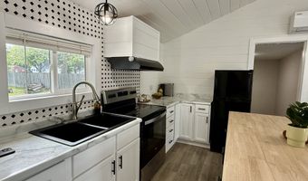 607 Ellenhurst Dr, Anderson, IN 46012