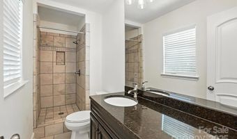 2528 Arnold Dr, Charlotte, NC 28205