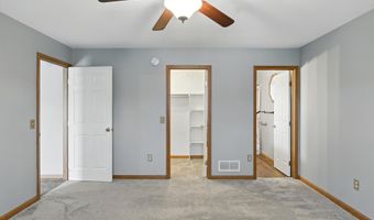 1303 Virginia Ln, Auburn, IN 46706