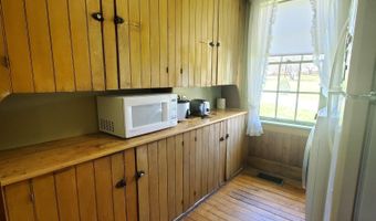 762 McLaren Hill Rd, Barnet, VT 05821