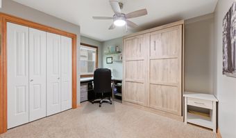 419 S Quail Run Ct, Andover, KS 67002