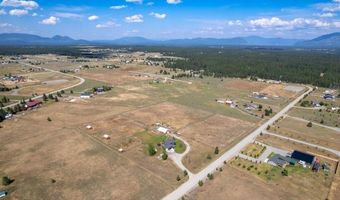 19 Xx E YELLOW PINE Ave, Athol, ID 83801