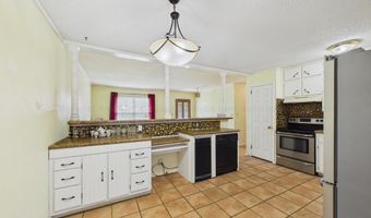 924 CRESTVIEW Ln, Adamsville, AL 35005