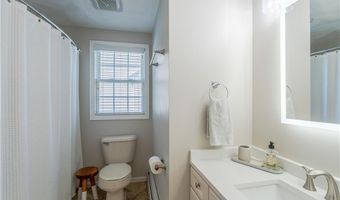 62 Scituate Farms Dr, Cranston, RI 02921