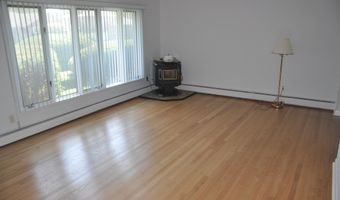121 Ramsey Pl, Albany, NY 12209