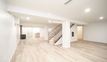 2121 W AZTEC Blvd, Aztec, NM 87410