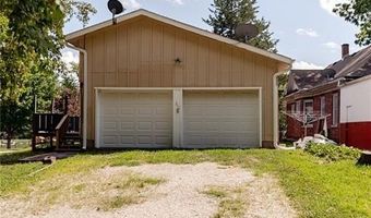 307 Riley St, Atchison, KS 66002