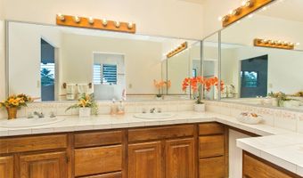 46-491 Haiku Plantations Dr, Kaneohe, HI 96744