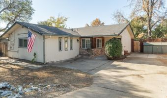 689 Gardner Ln, Angels Camp, CA 95222