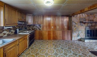 9 Whitaker Ave, East Providence, RI 02916