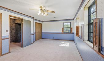 8526 SE 70th Ter, Baxter Springs, KS 66713