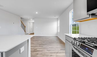 22 A Regent St, Camden, SC 29020