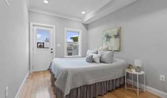 3 W CLEMENT St, Baltimore, MD 21230