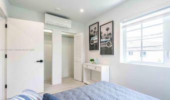 960 Jefferson Ave 206, Miami Beach, FL 33139