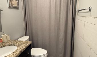 20419 CHARTER OAK Dr, Ashburn, VA 20147