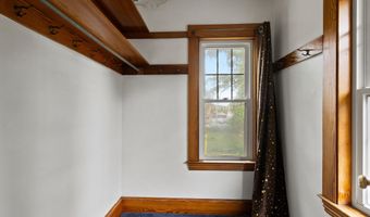 175 Summer St, Auburn, ME 04210