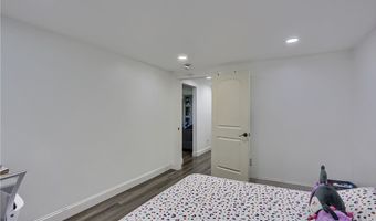 1703 Vanburen St, Aliquippa, PA 15001