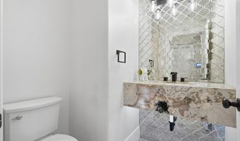 10820 Woodstream Ct, Las Vegas, NV 89135