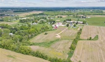 5785 Beechwood Ave, Alliance, OH 44601