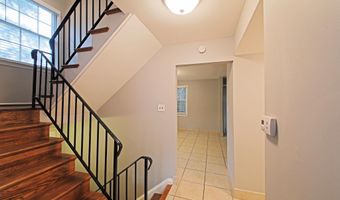 3334 WEBLEY Ct, Annandale, VA 22003