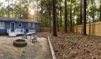 901 Heather Trl, Aberdeen, NC 28315