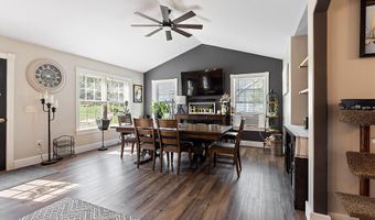 15 Fieldstone Dr, Augusta, ME 04330