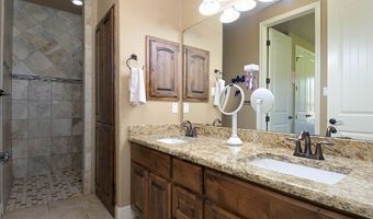 113 Eden Xing, Adkins, TX 78101