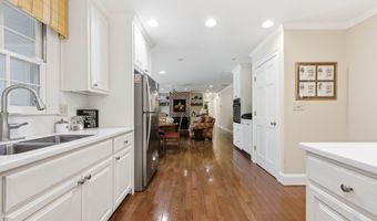 1355 Sherry Dr, Alpharetta, GA 30009