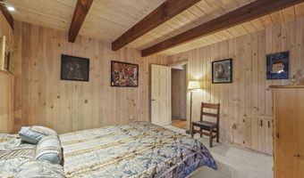 422 Bonny Rigg Hill Rd, Becket, MA 01223
