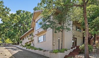 2461 Lunada Ln, Alamo, CA 94507