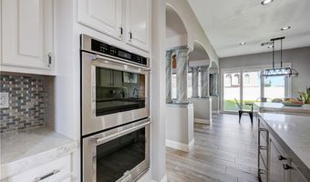 9738 Bear Trap Ct, Las Vegas, NV 89178