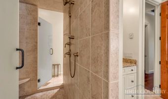 35 Valley Vista Ct, Banner Elk, NC 28604