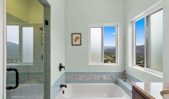 2389 Eric Rd, Fallbrook, CA 92028