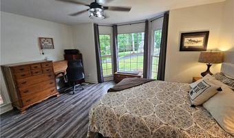 121 Roxbury Ct, Advance, NC 27006
