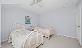 319 SHANNONBRIDGE Dr, Hockessin, DE 19707
