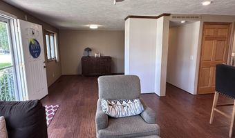 128 Mark St, Aurora, NE 68818