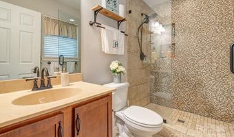 14 Kaylor Dr, Arden, NC 28704