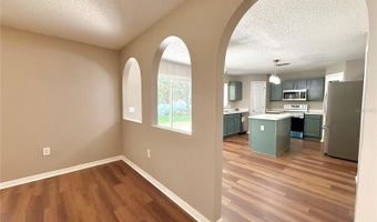 512 YEARLING COVE Loop, Apopka, FL 32703