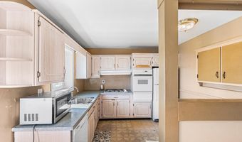 148 E Raritan Dr, Little Egg Harbor, NJ 08087